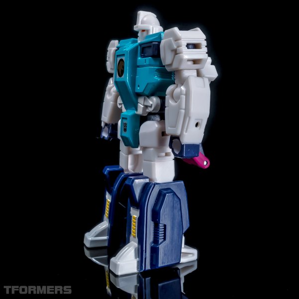 TFormers Titans Return Gallery   Siege On Cybertron Pounce 49 (48 of 92)